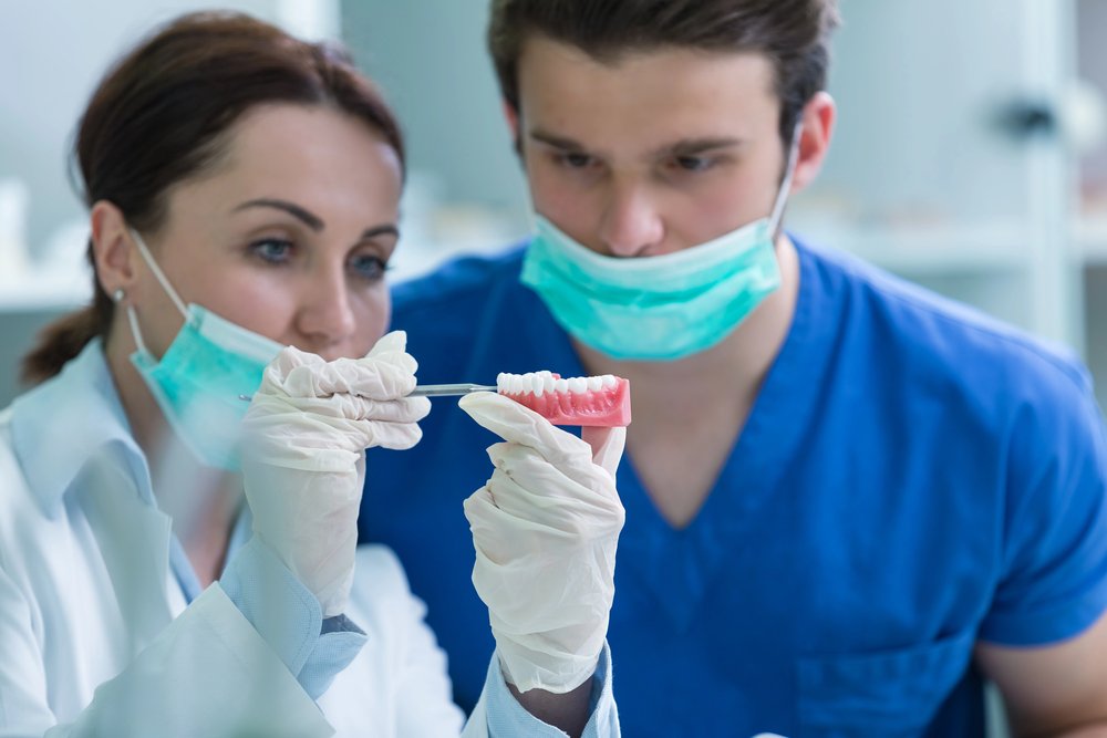 Fixed Implant Dentures / All On 4 